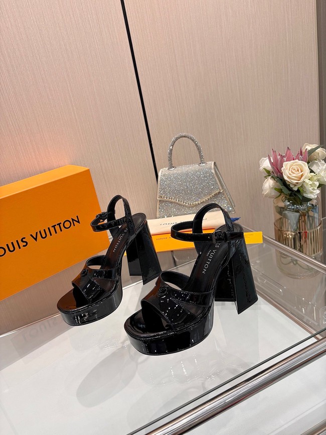 Louis Vuitton Swing Sandal 44923-4