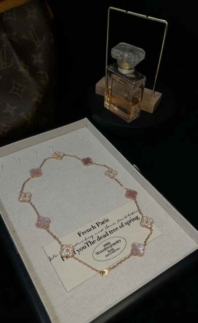 Van Cleef & Arpels necklace CE16996