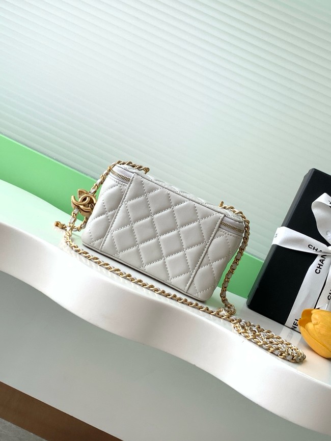 CHANEL Lambskin Vanity with Chain AP3940 Light Grey