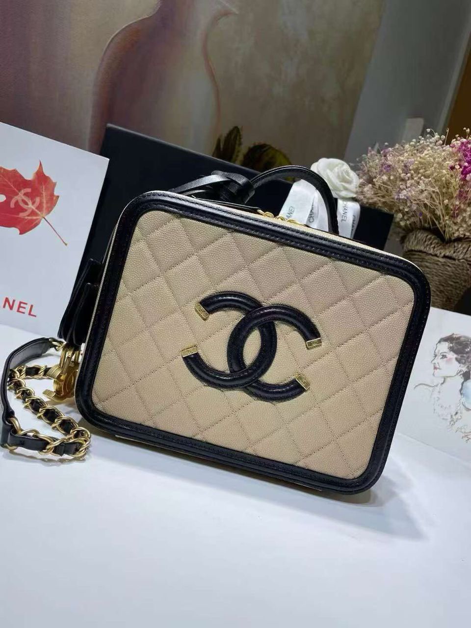 Chanel Original Leather Medium Cosmetic Bag 93443 Apricot&Black