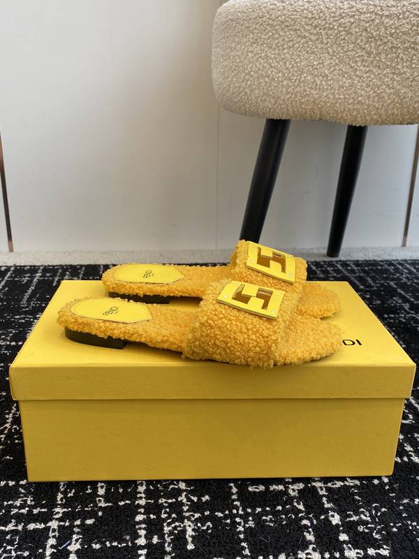 Fendi Shoes FDS00127