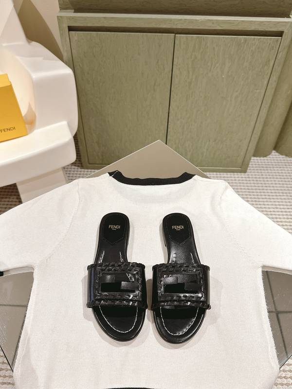 Fendi Shoes FDS00131