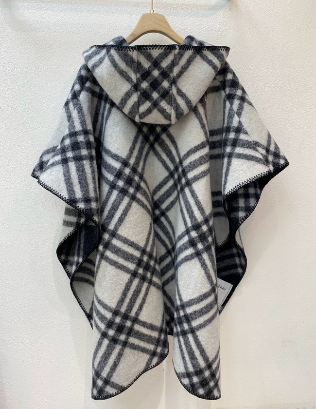 Burberry Cashmere cape 06399