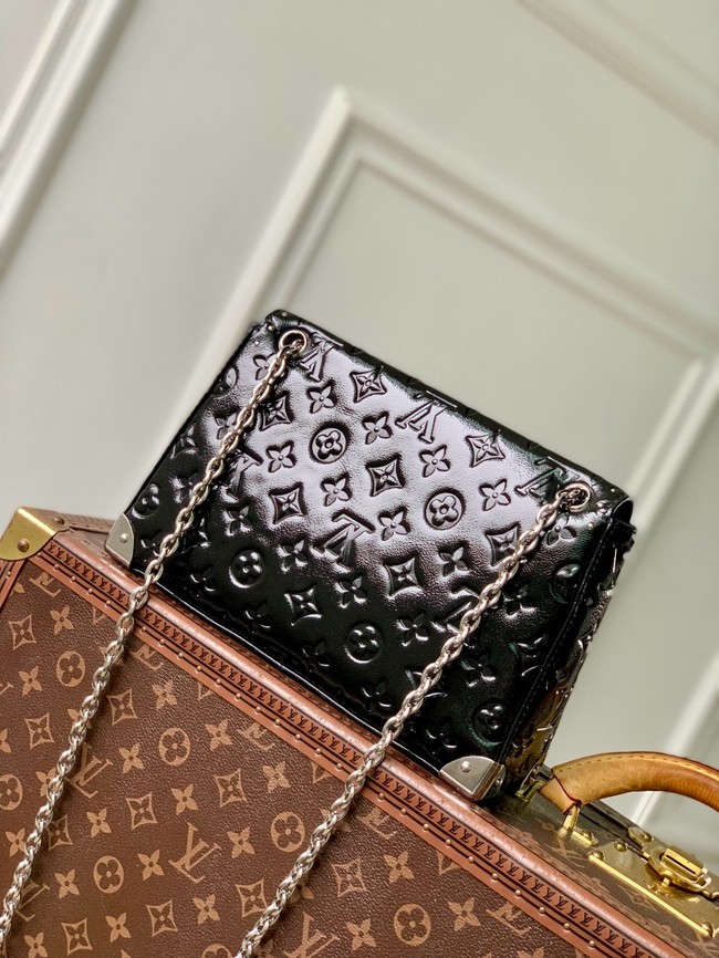Louis Vuitton Trunkie M28137 black