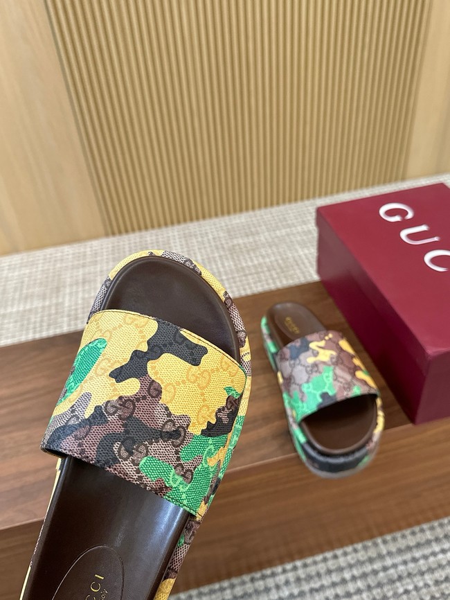 GUCCI Womens platform slide sandal 87185-3