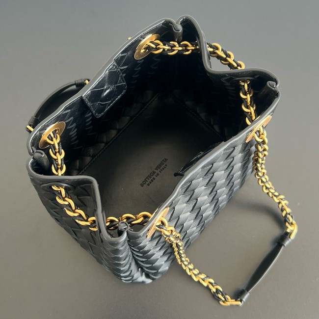 Bottega Veneta Small Parachute Chain 817175 black